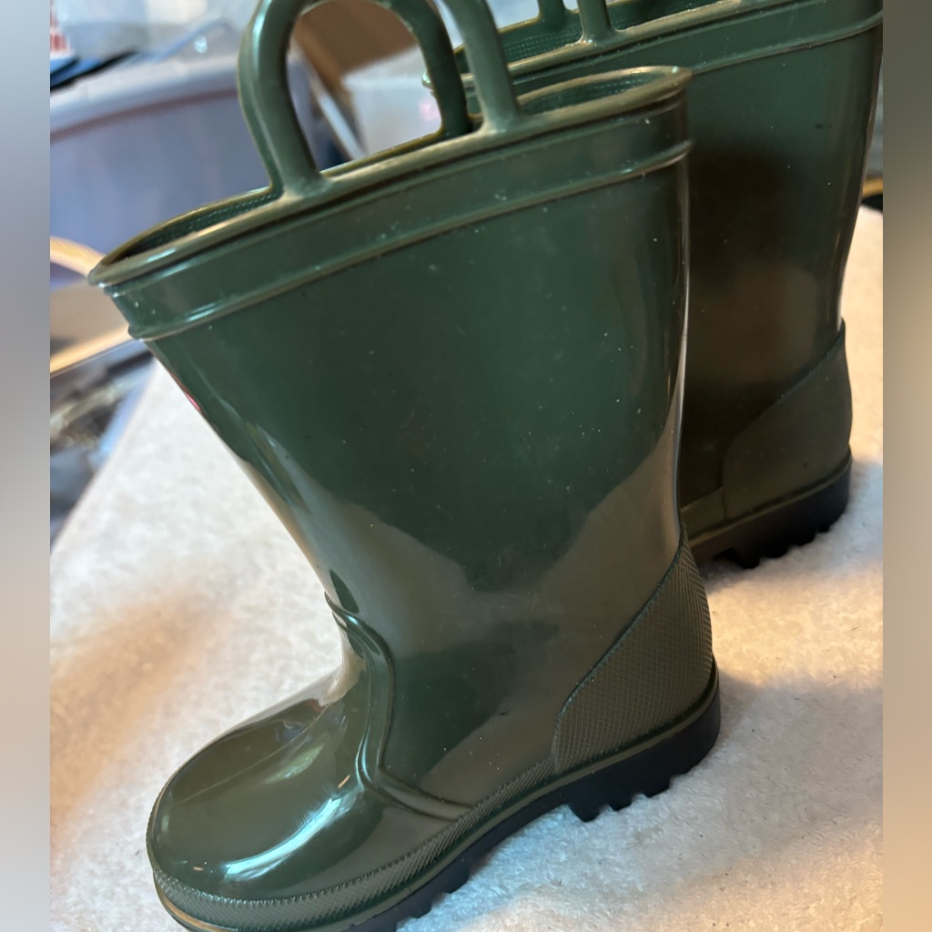Brand New Capelli New York Rain Boots Unisex Kids Size 7 Box 73 Brand New Capelli New York Rain Boots Unisex Kids Size 7 Box 73